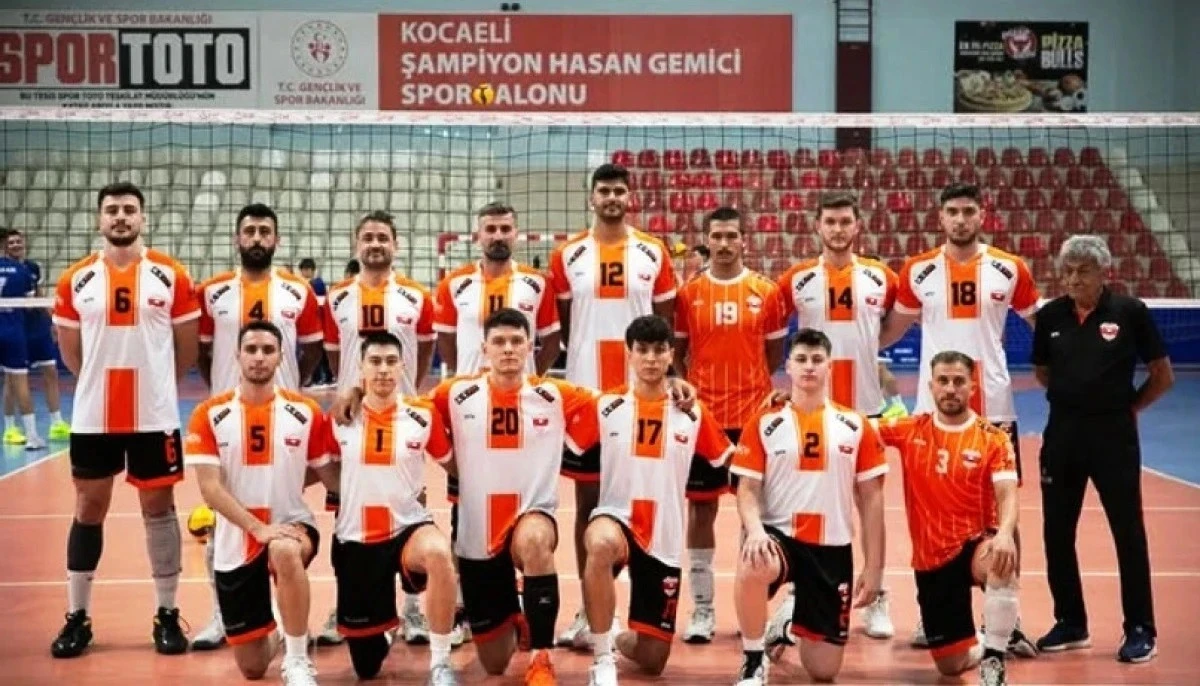 1954 Adanaspor, Gümüşhane'de dağıldı:0-3