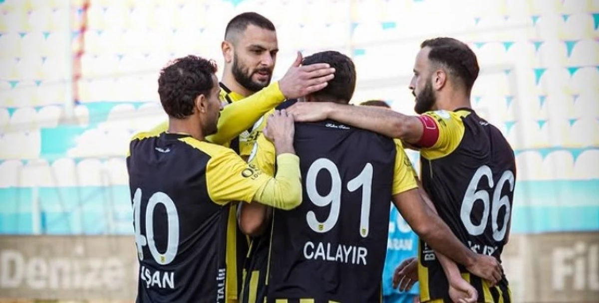 Adana 01 FK'dan M&uuml;thiş Geri D&ouml;n&uuml;ş:3-2