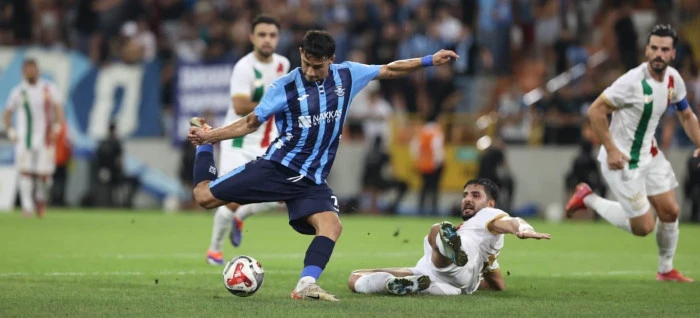 Adana Demirspor, evinde  kayıp:1-8
