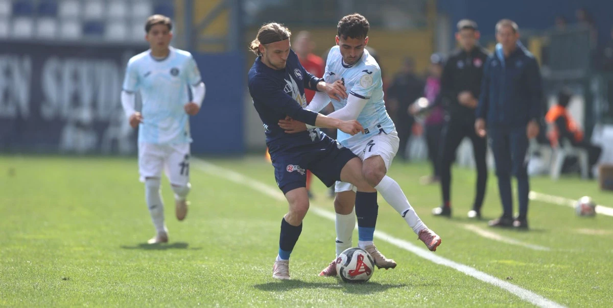 Adana Demirspor, İstanbul'da kayıp:0-5