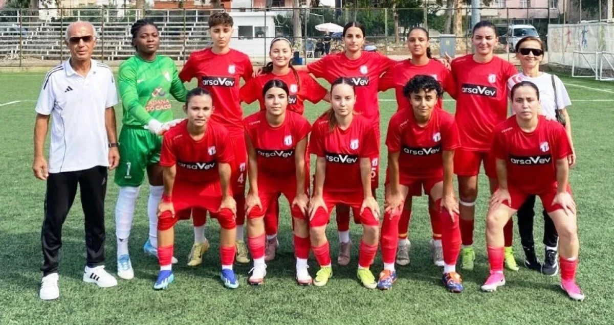Adana İdmanyurdu siftah yaptı:4-1