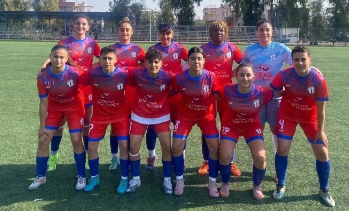  Adana İdmanyurdu şov yaptı:7-1