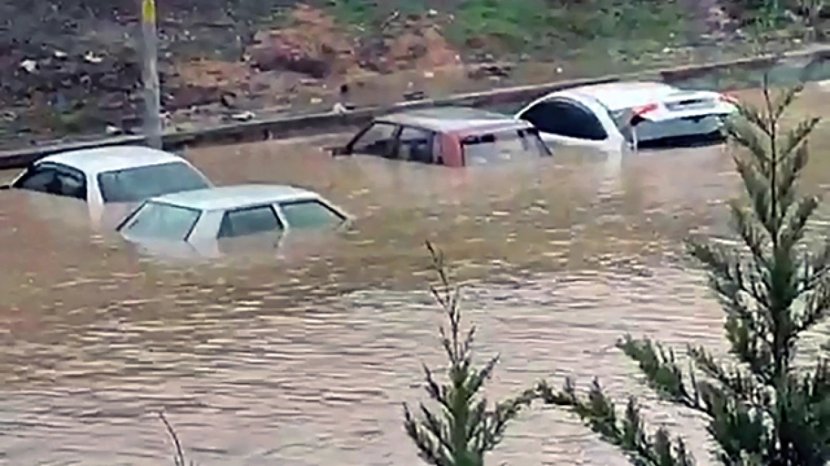 "Adana&rsquo;da yaşanan sel felaketi değil, y&ouml;netim zafiyetidir!"