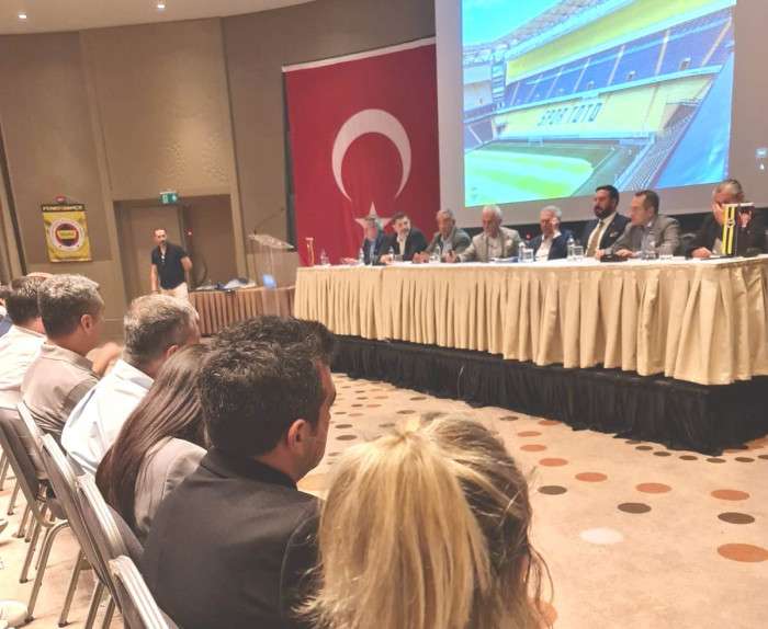 Aziz Yıldırım, Adana’da Başkan Gibi Karşılandı