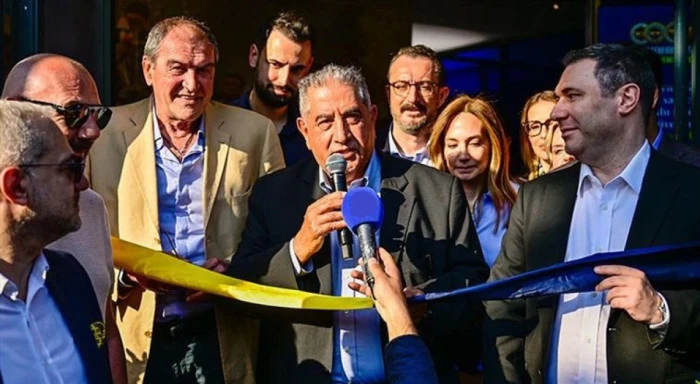 Aziz Yıldırım'ın se&ccedil;im ofisi a&ccedil;ıldı