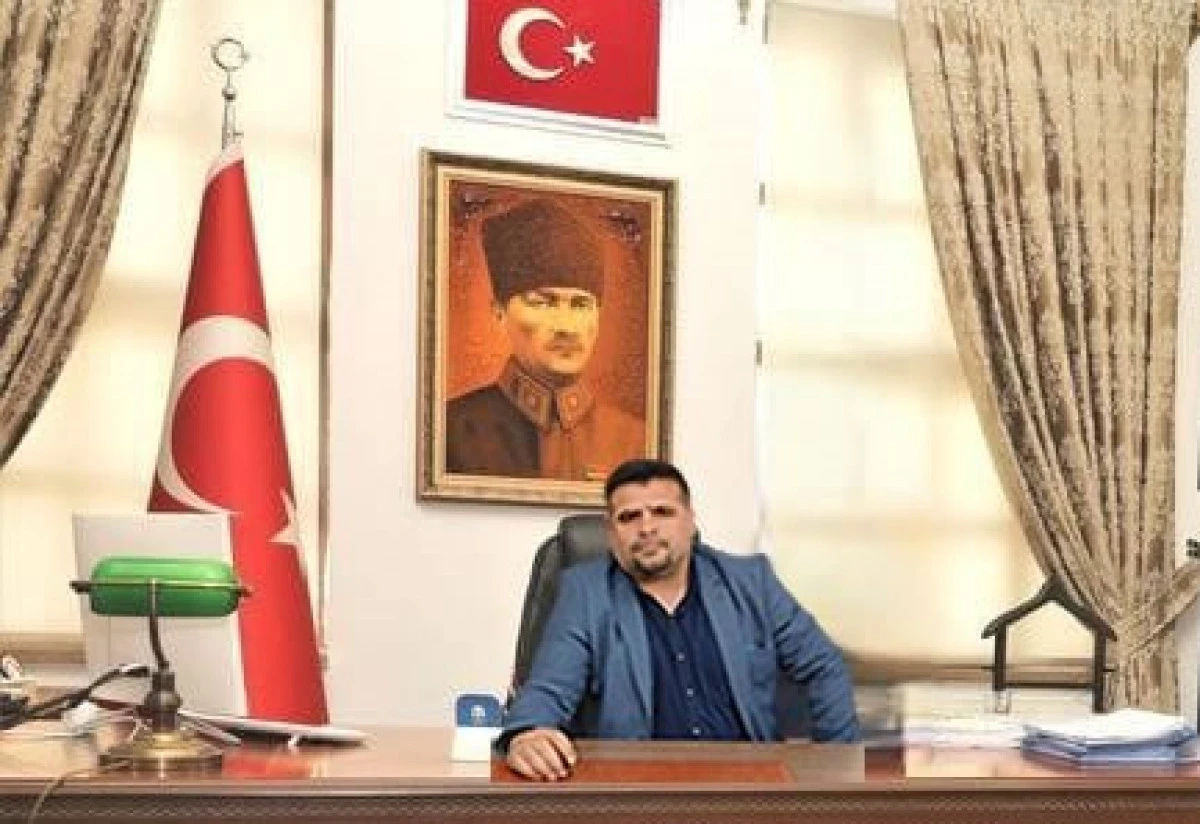 Başkan Mehmet Uygur, “Geleceğin teminatı ve güzel günlerin mimarı gençlerimizdir”