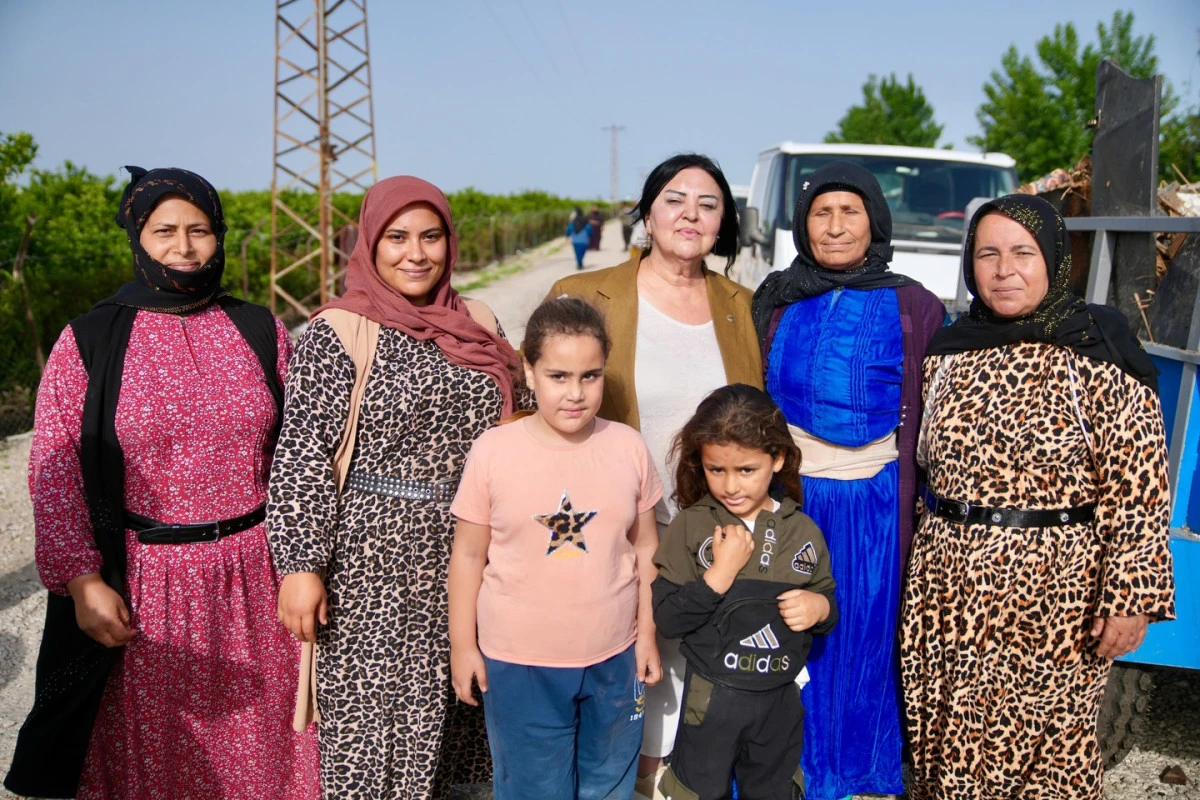 Başkan Vekili Akkan Yangından Etkilenen Aileleri Ziyaret Etti