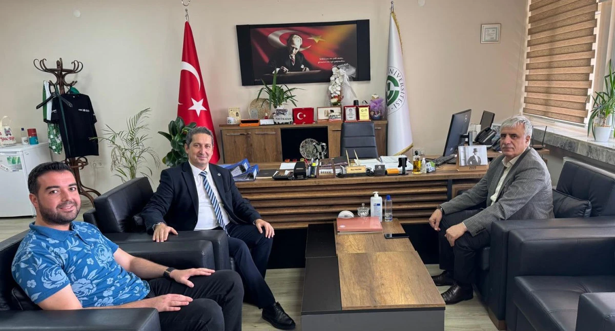 Birlik Vakfı’ndan Çukurova Üniversitesi’ne Ziyaret
