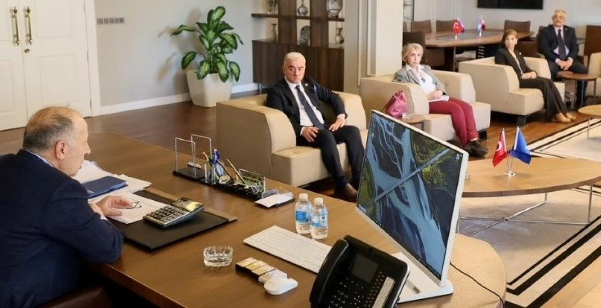 &Ccedil;GC&rsquo;den Başkan Demir&ccedil;alı'ya ziyaret