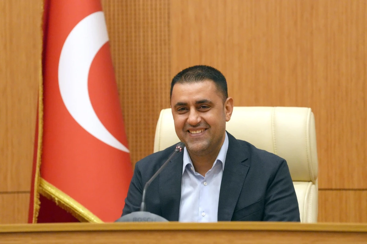 &Ccedil;ukurova Belediyesi'nden iş&ccedil;ilere &ouml;deme