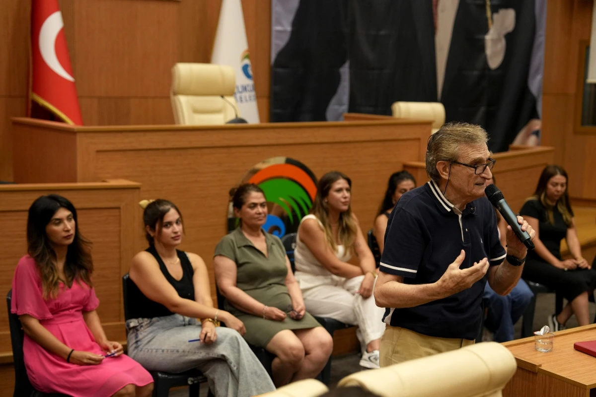 Çukurova Belediyesi'nden Kreş Öğretmenlerine 