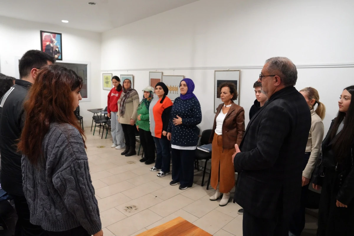  &Ccedil;ukurova&rsquo;da tiyatro kursuna yoğun ilgi