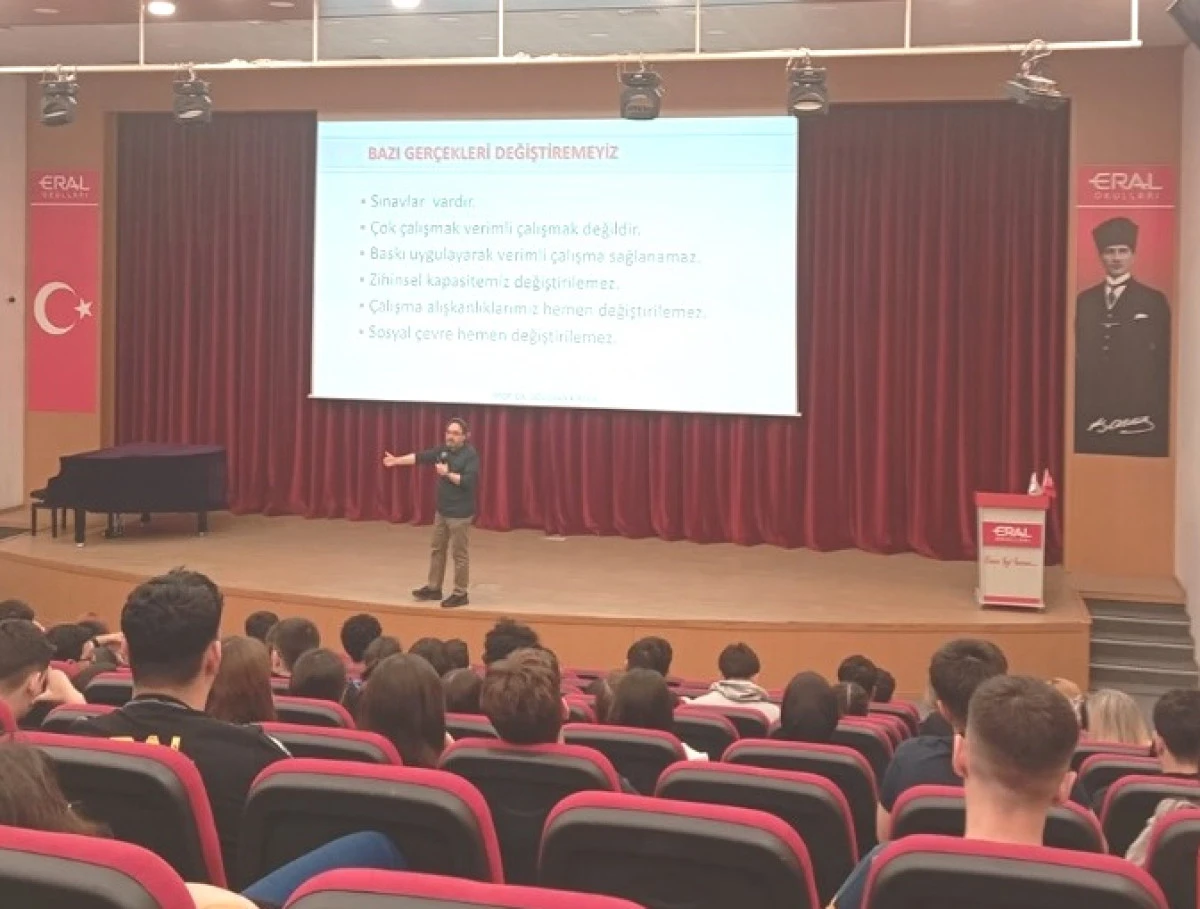 Eral Okulları&rsquo;nda Sınav Kaygısı Konuşuldu