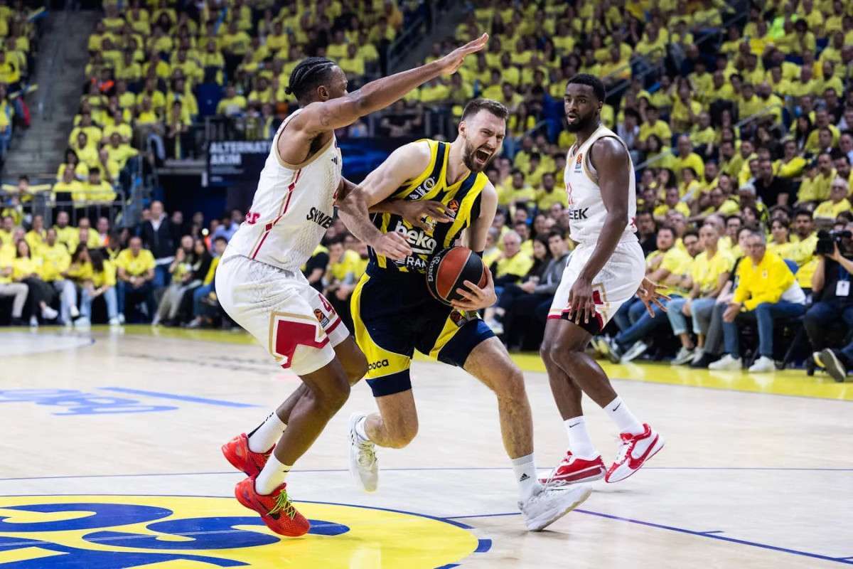 Fenerbahçe Beko, Final Four'a çok yakın:89-78