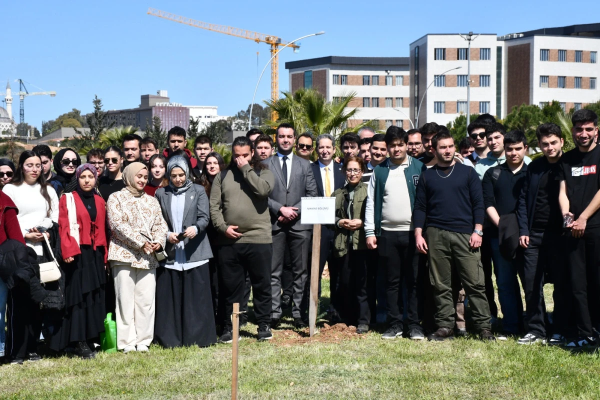  &ldquo;Gen&ccedil;lik Hatıra Ormanı&rdquo; Oluşturuldu