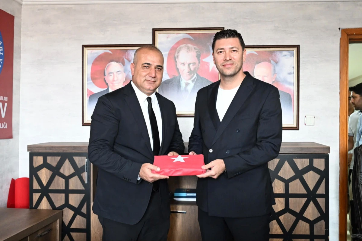 Hakan Yıldırım&rsquo;dan T&uuml;rkav Adana&rsquo;ya hayırlı olsun ziyareti