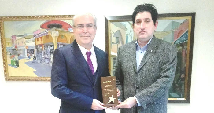 Halil Avcı’ya ‘Prestijli’ Ödül’!