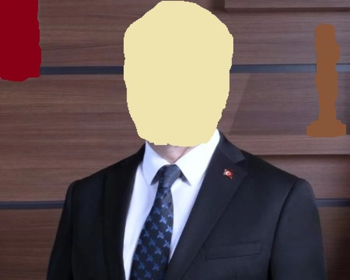 Kim Bu İş Adamı?