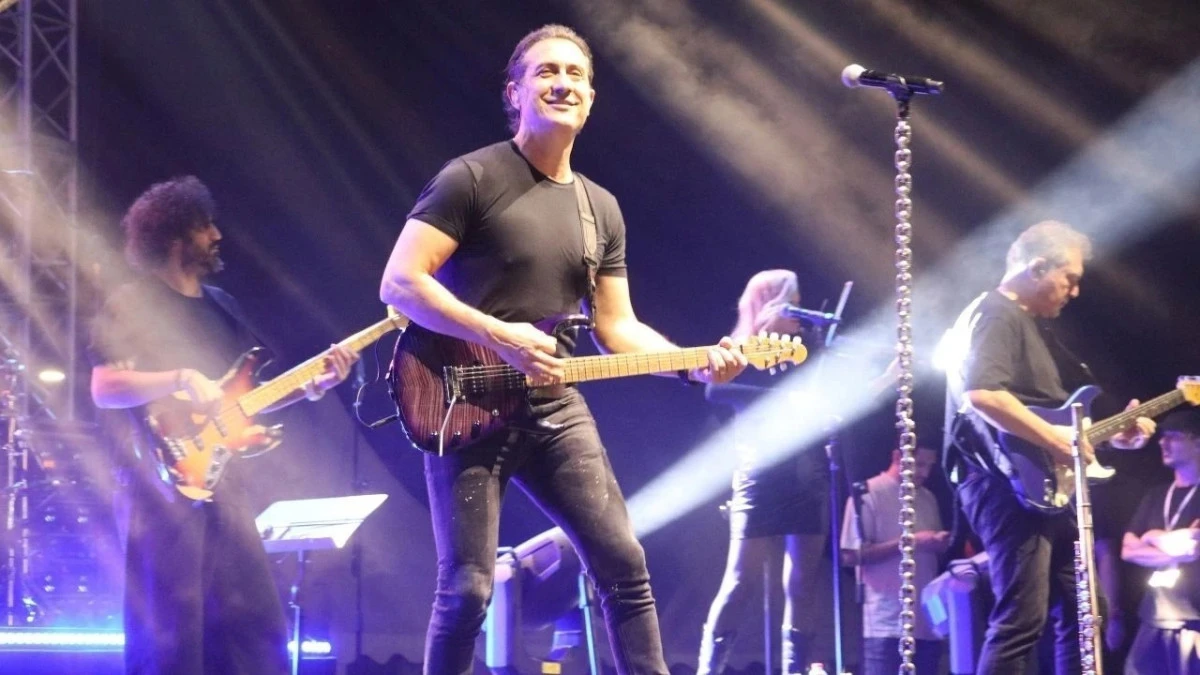 Kıra&ccedil;, Adana Lezzet Festivali'nde sahne aldı