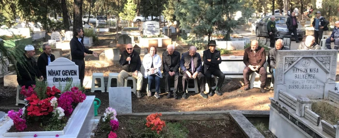 Nihat Geven Vefatının 3. Yılında Mezarı Başında Anıldı
