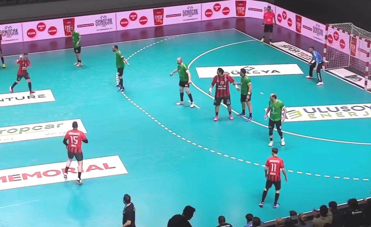  Sarı&ccedil;am Belediyesi SK Son G&uuml;ne Bıraktı:31-33