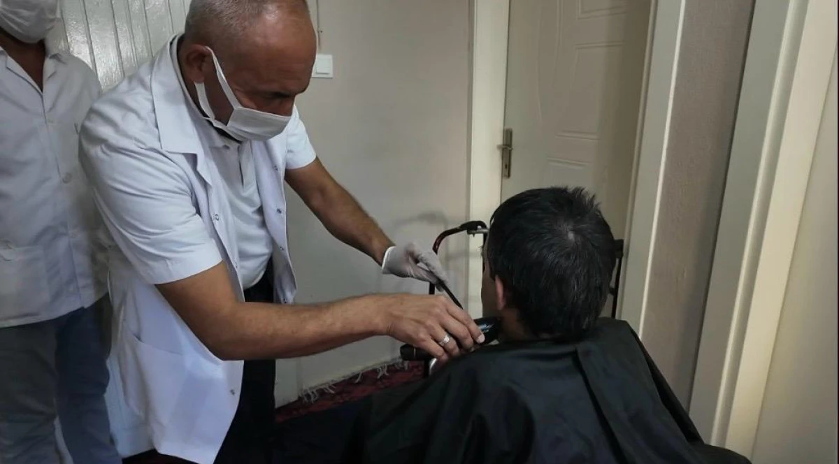 Sarı&ccedil;am&rsquo;da sağlık, evlerin kapısında