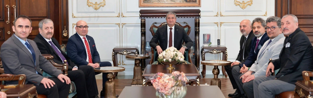 TSYD&rsquo;den Vali Yavuz&rsquo;a ziyaret