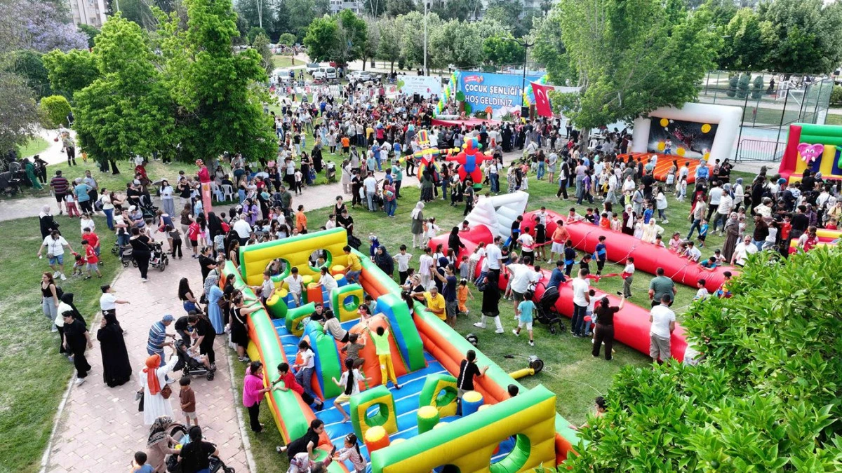 Uluslararası Oyun G&uuml;n&uuml;&rsquo;nde &Ccedil;ocuk Şenliği d&uuml;zenlendi