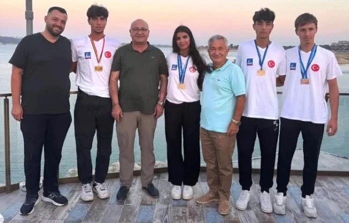 Yelken İhtisas ve Su Sporları Kulübü Sporcularından 3 Altın Madalya