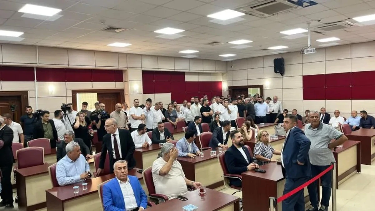 Y&uuml;reğir Belediye Başkanvekili yeniden Cafer Boyraz oldu